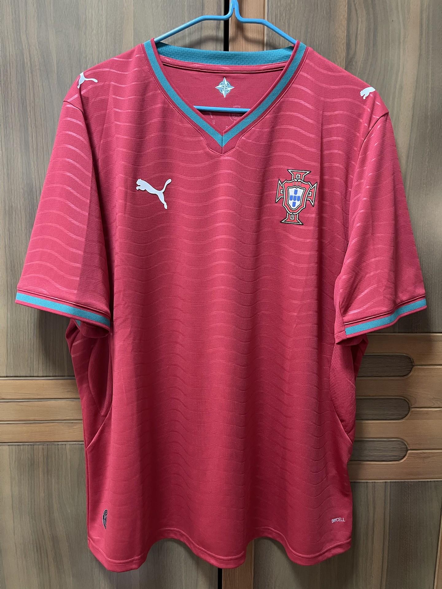 C罗球迷狂喜!这件主场球衣太懂球友了⚽️